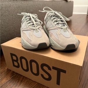 YEEZY Boost Gray Sneakers